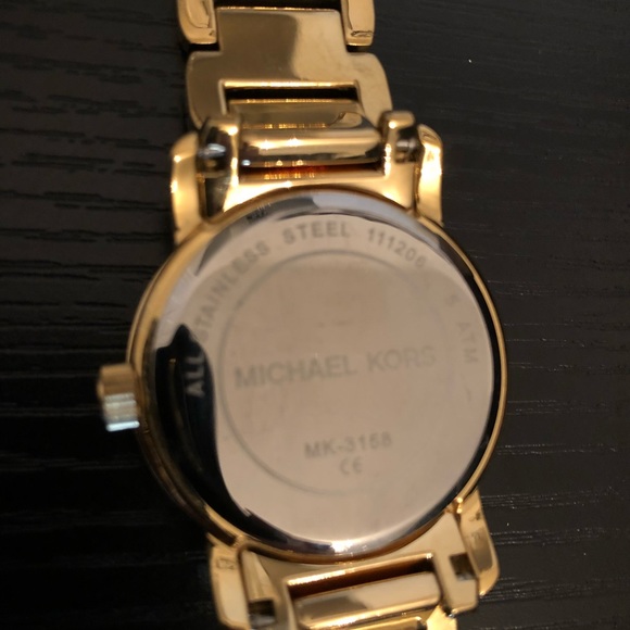 Michael Kors Gold Watch - Picture 3 of 6